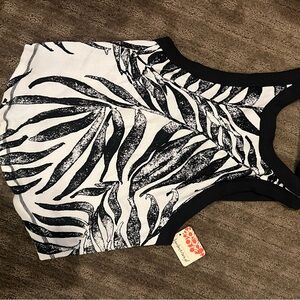 Free People black and white new with tags tank top size small